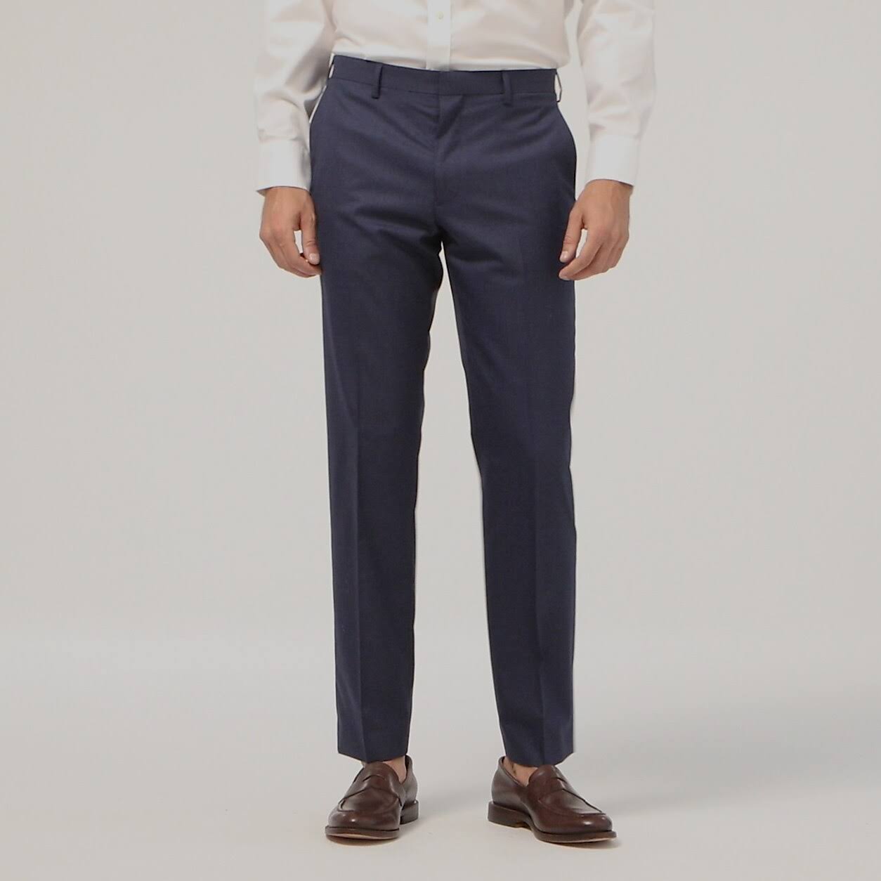 Slim-Fit Suit Pant in Italian Wool Z420