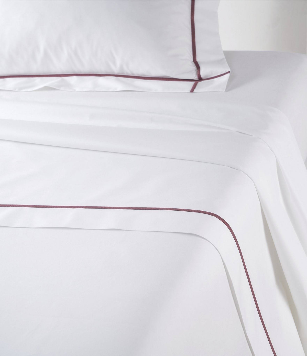 King Flat Sheet J77650