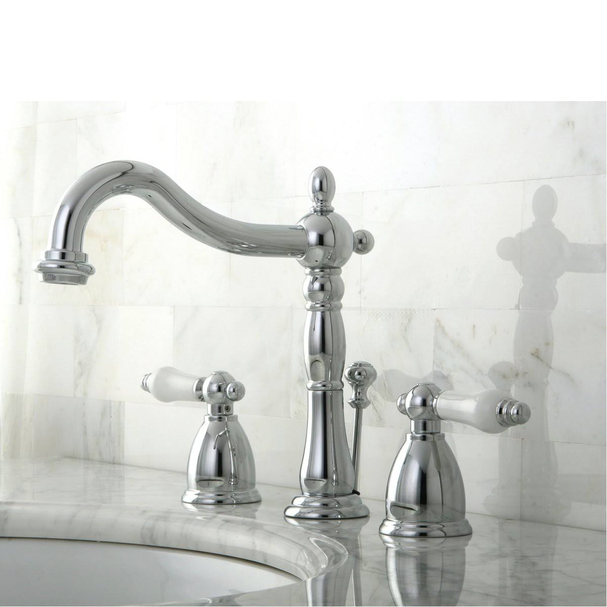 Polished Brass Widespread Bathroom Faucet V950