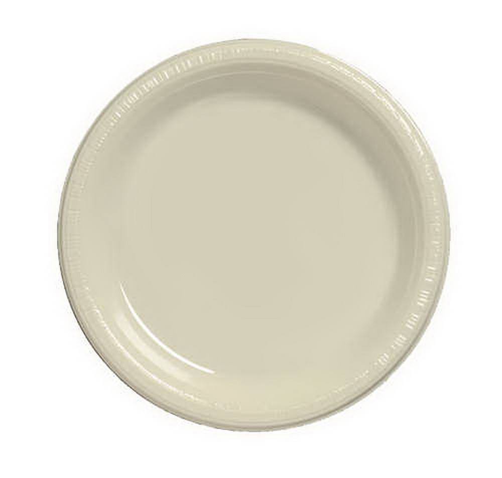 Ivory Plastic Banquet Plate (Case of 240) V6045