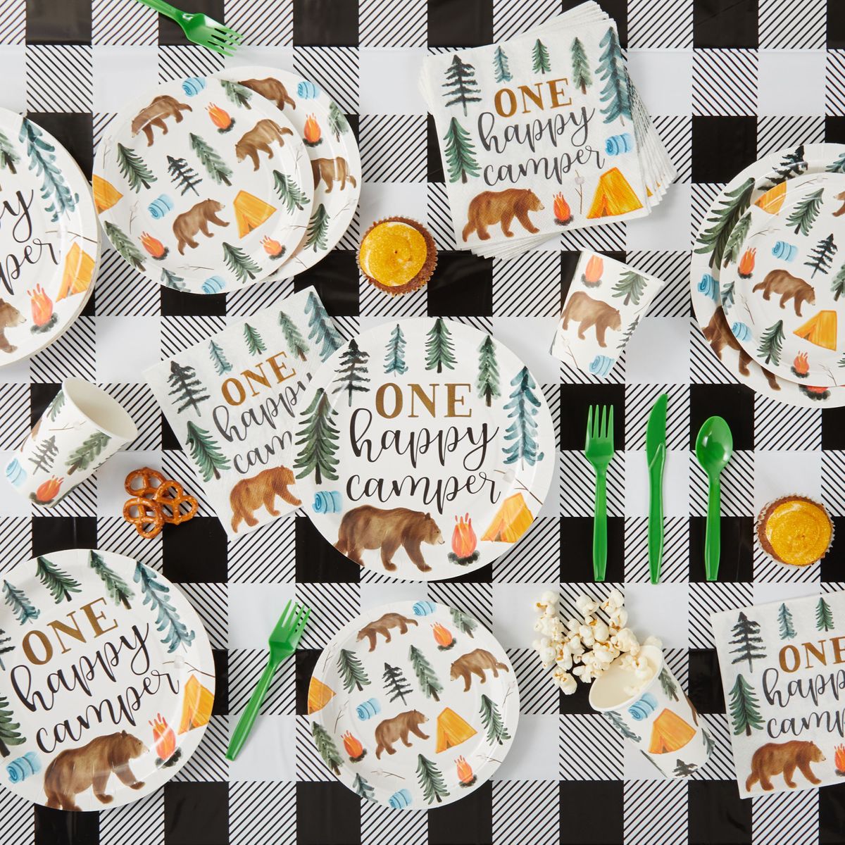 Camping-Themed Party Decorations (Serves 24) O291640
