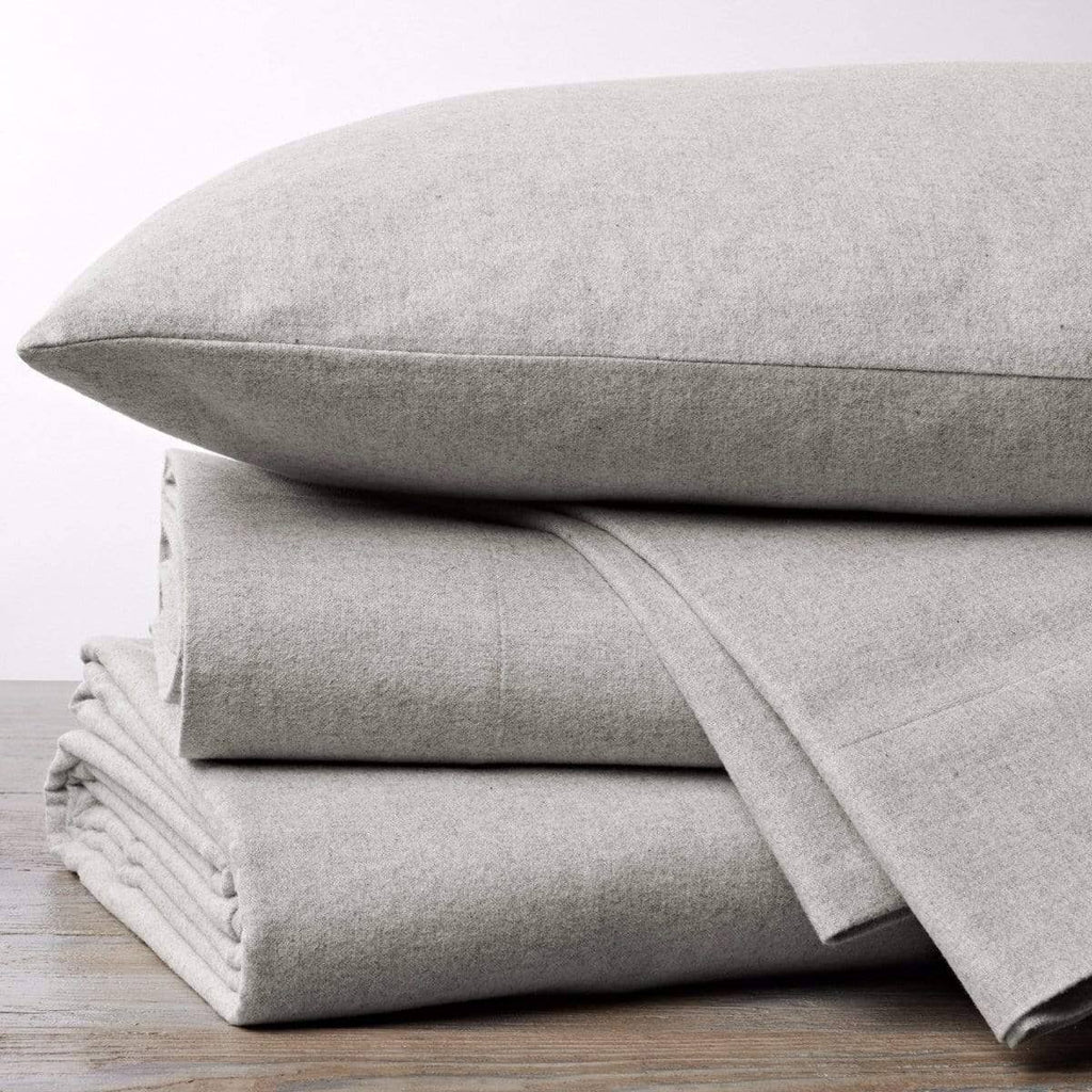 Pale Gray Heather Organic Flannel Fitted Sheet G767348