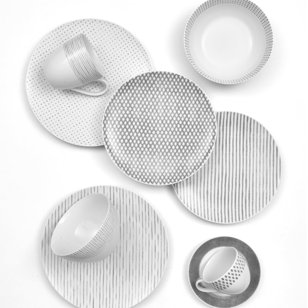 Grey Stripe Dinner Plates Set of 4 K176540