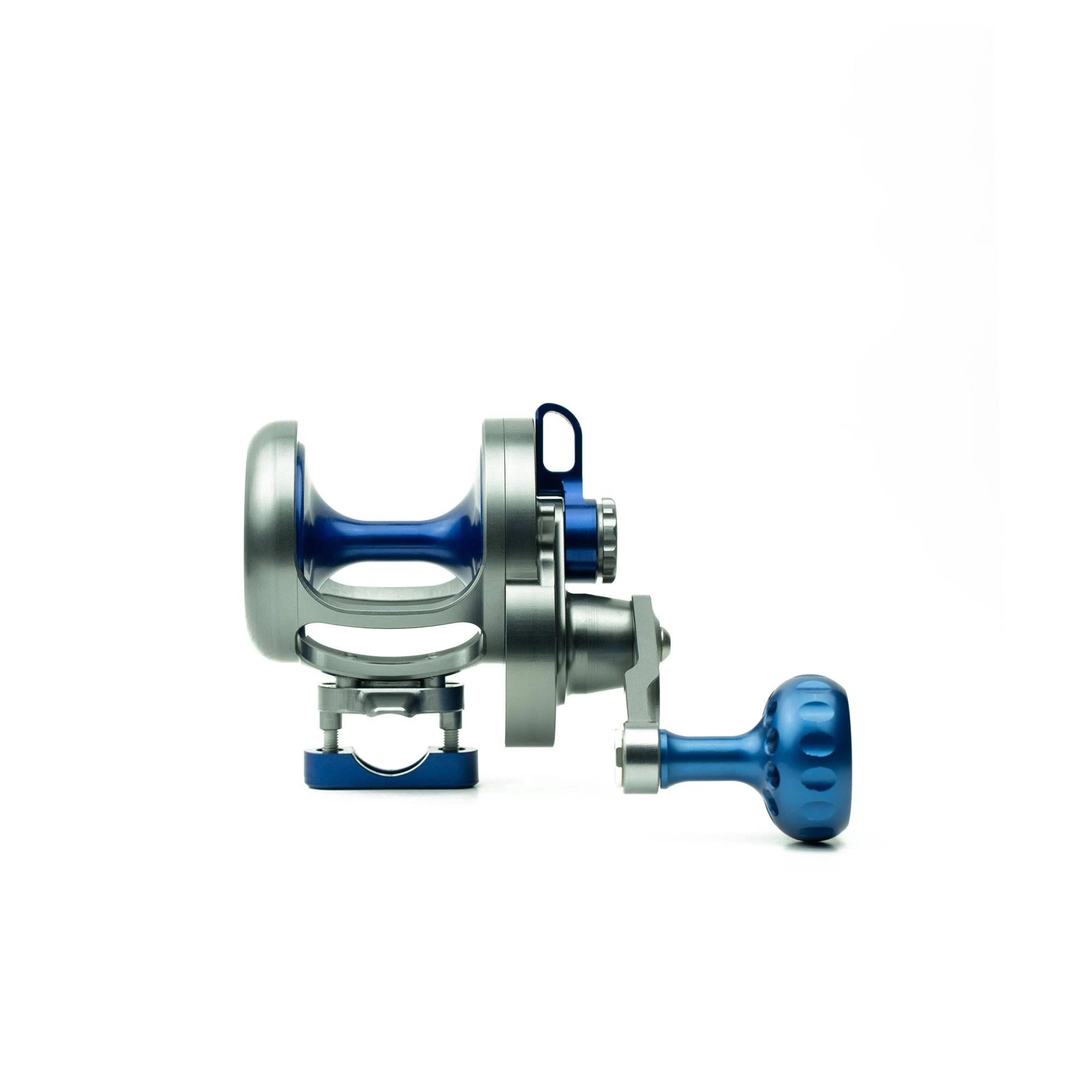 Large Game Baitcast Reel Smoke Blue M44112