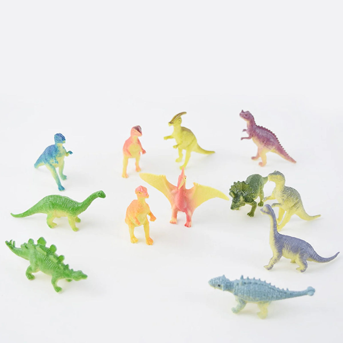 Realistic Glowing Dinosaur Toy V662