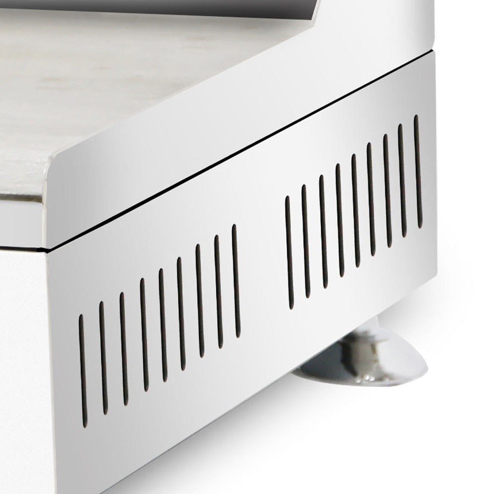Flat Top Griddle with Three Thermostats Y49969
