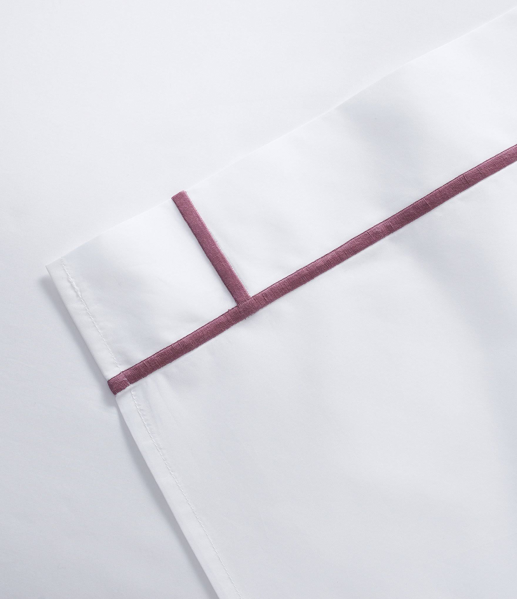 King Flat Sheet J77650