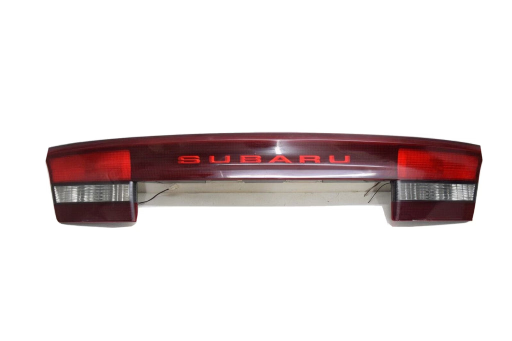 Subaru Legacy Outback Trunk Lid Center Tail Light O9592