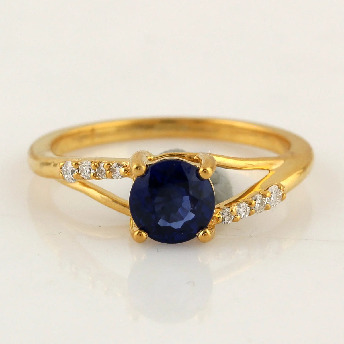 Round Blue Sapphire CZ Solitaire Ring Yellow Gold Plated 925 Silver V557