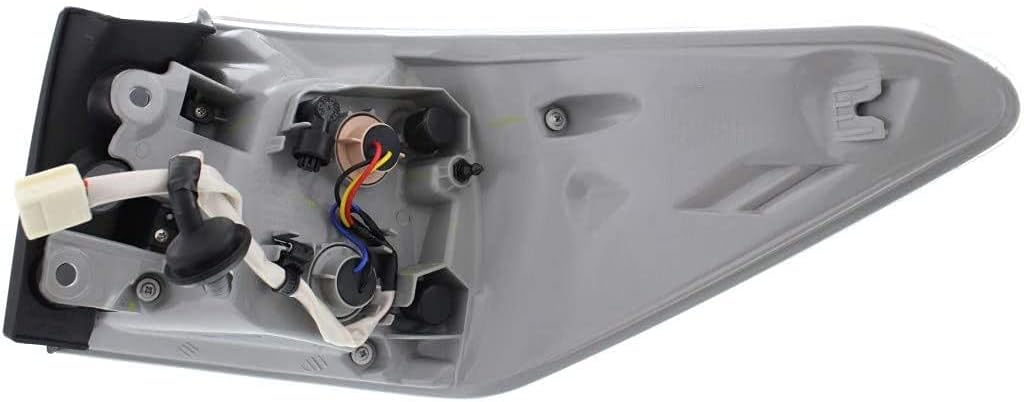 Tail Light Assembly Pair with Bulbs U640789