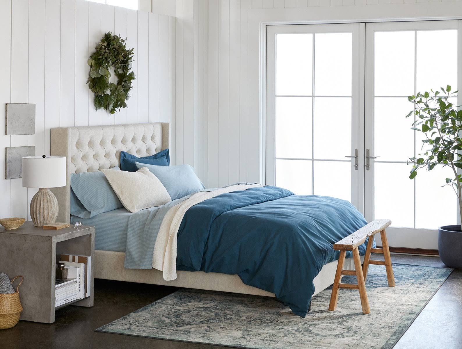 Pale Gray Heather Organic Flannel Fitted Sheet G767348