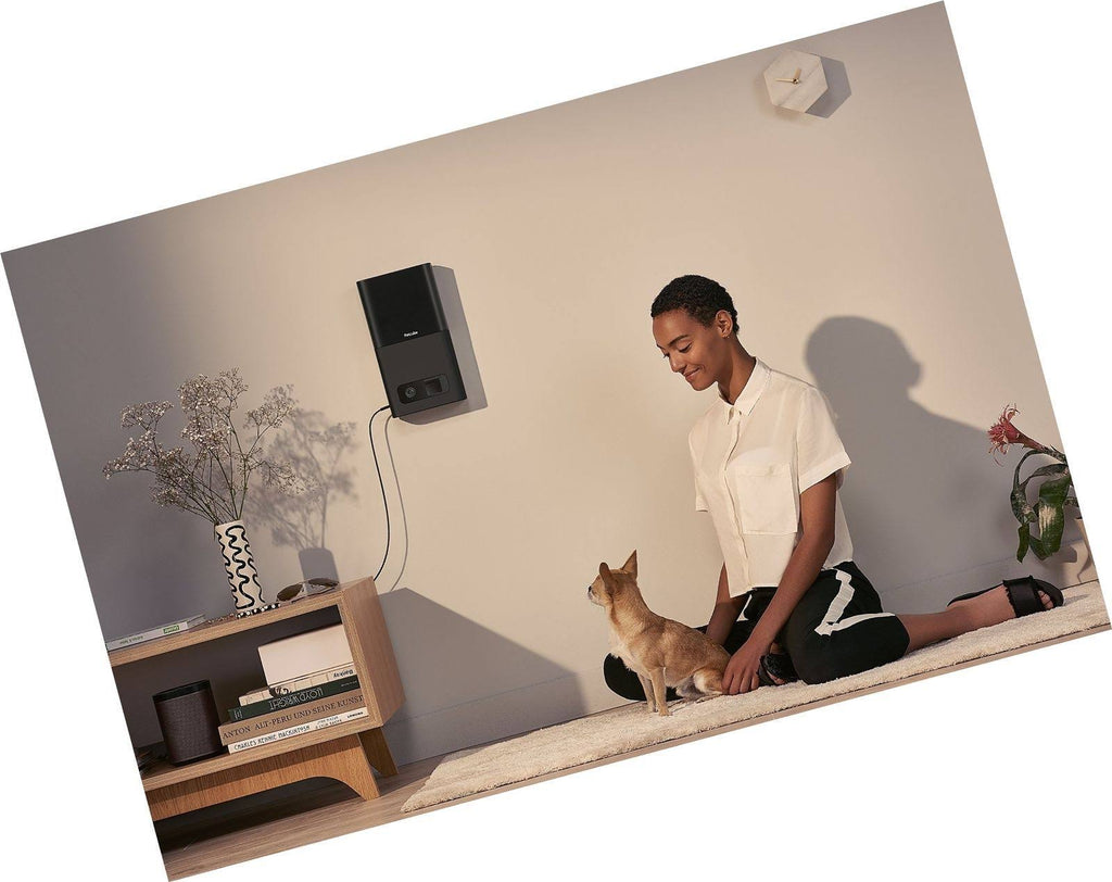 Indoor Pet Camera with Night Vision and Two-Way Audio U472447