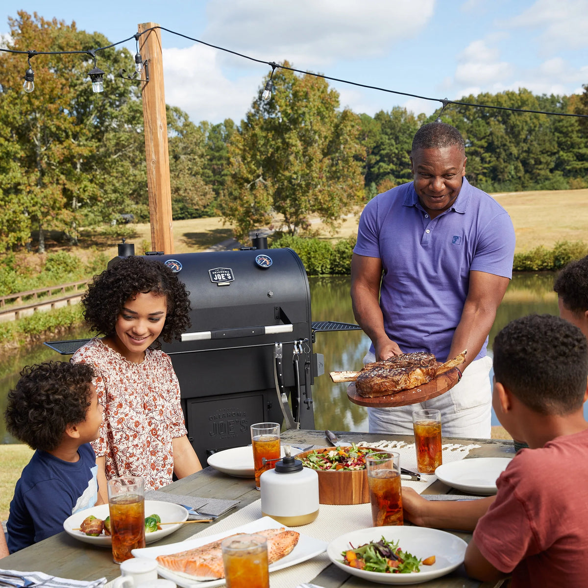 Centerbox Smoker V244864